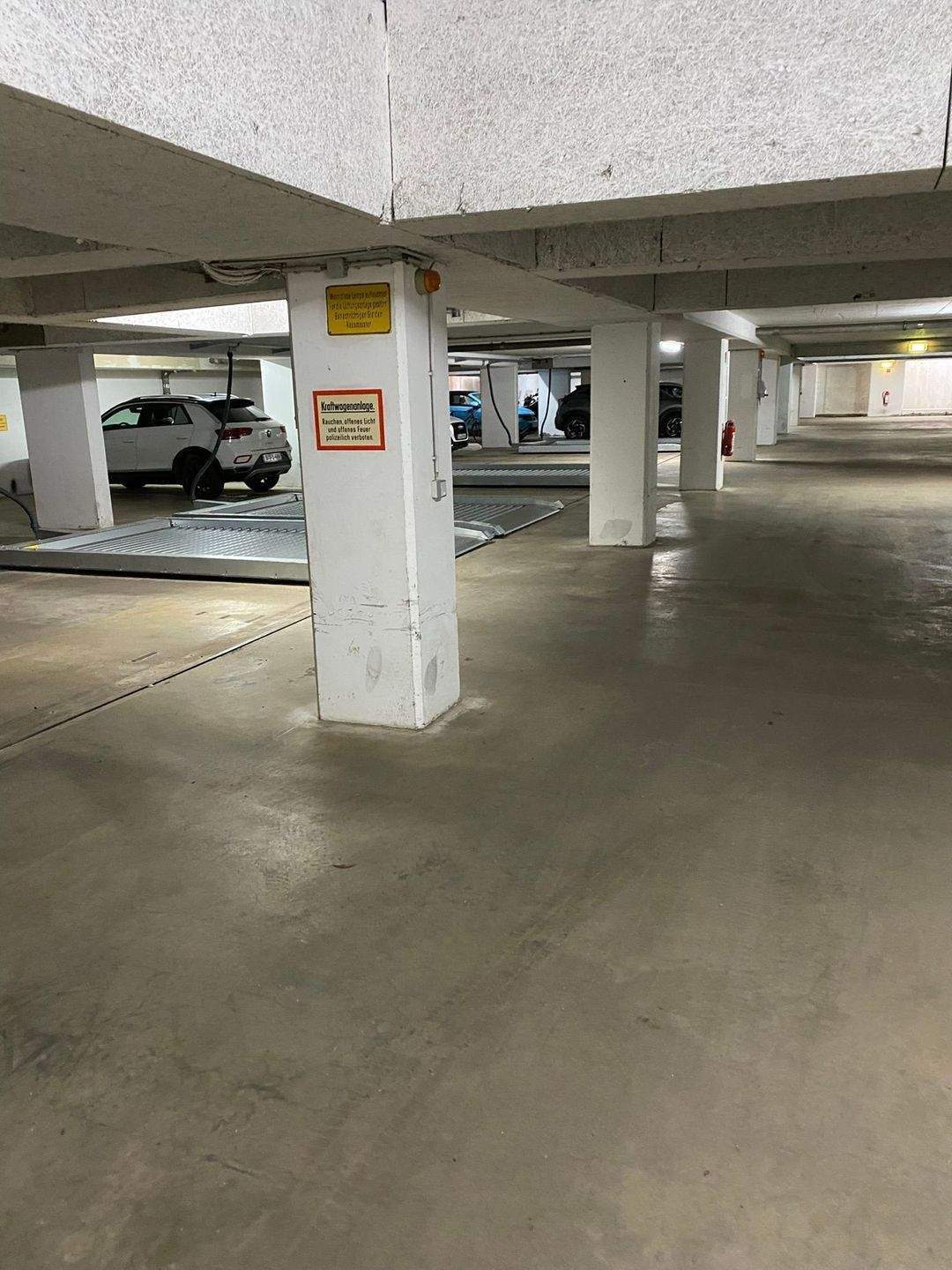Stellplätze in der Tiefgarage verfügbar!