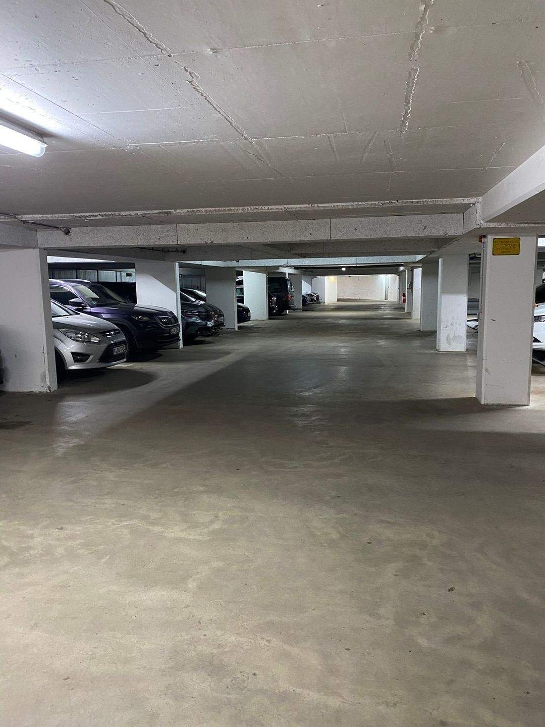 Stellplätze in der Tiefgarage verfügbar!