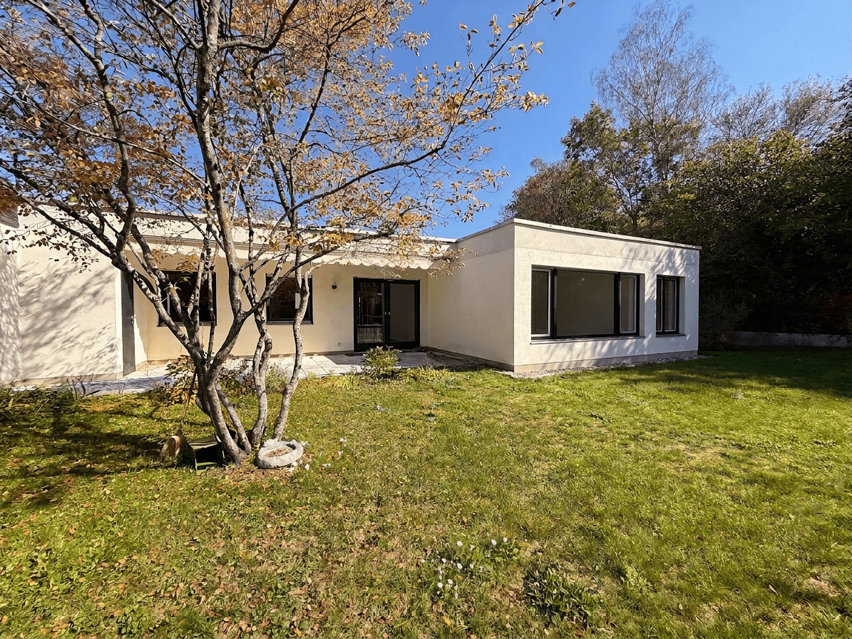 Bungalow mit weitläufigem Garten & 4 Zimmern - Ab 01.11.2026