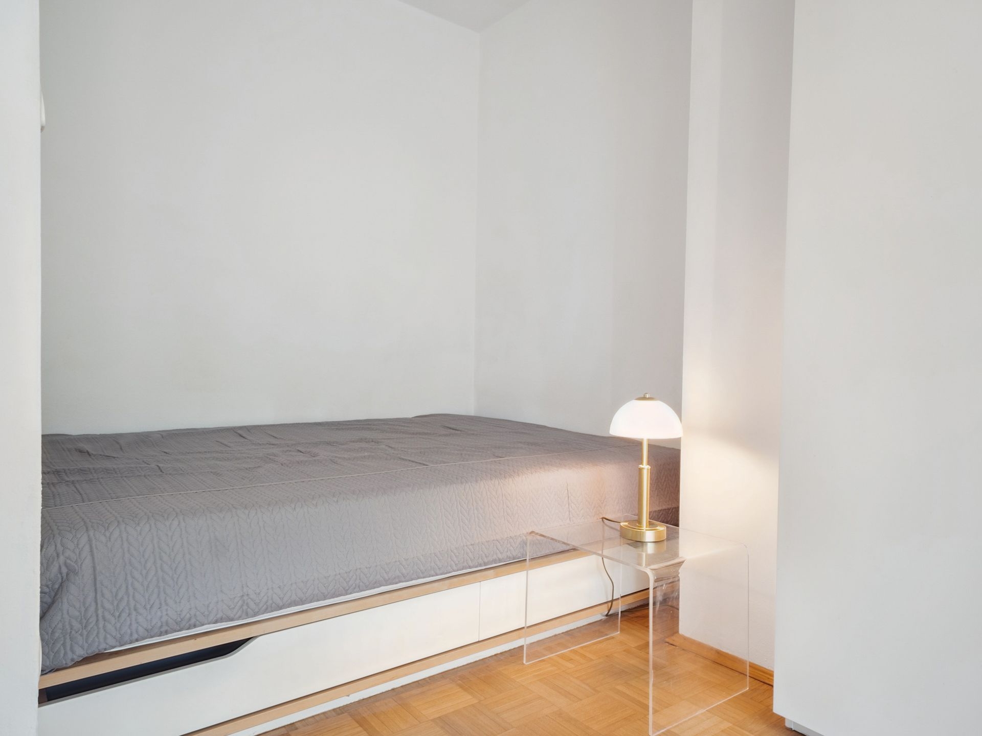 Schöne, helle und möblierte 1-Zimmer-Wohnung in super Lage