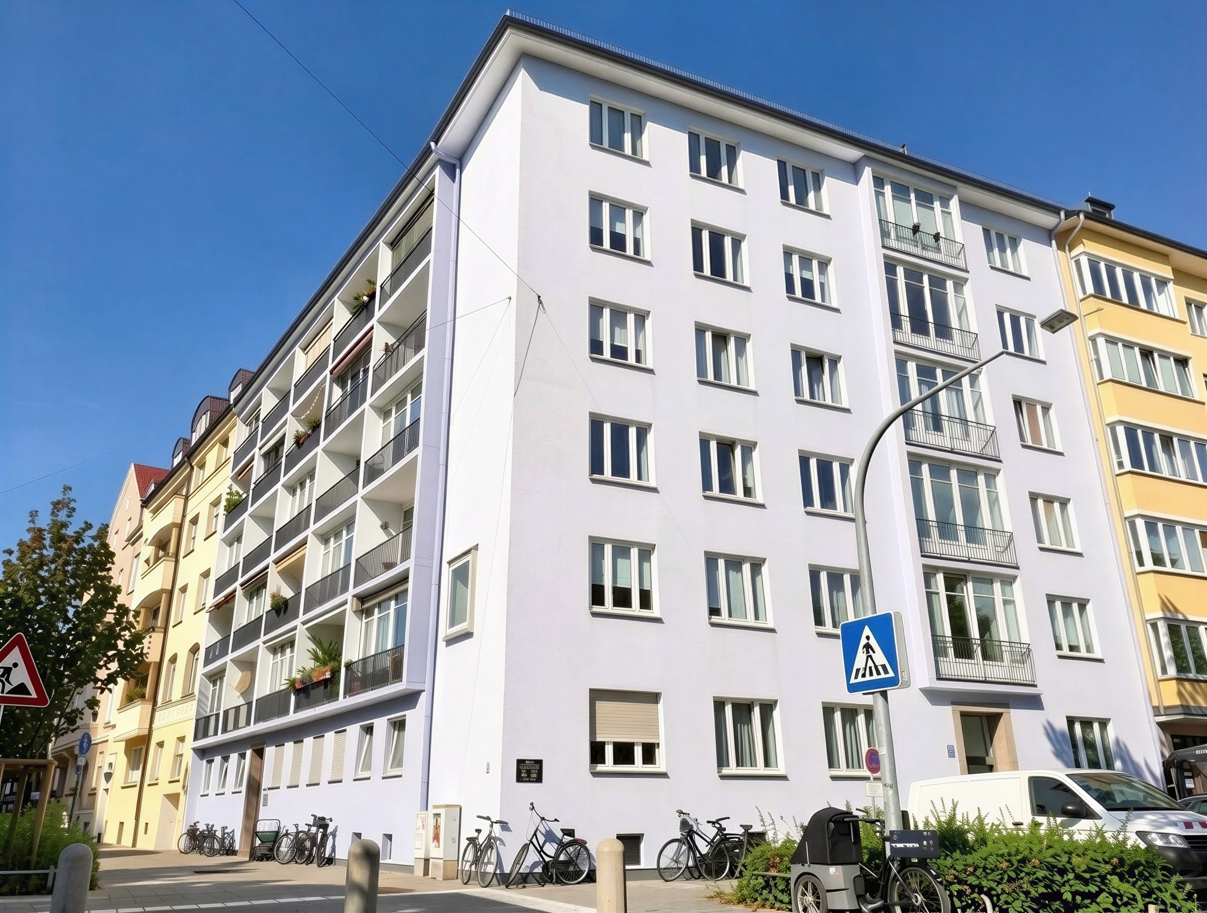 Schwabing x Maxvorstadt - 3 Zimmer & Süd-Balkone